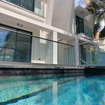 Opensky Lux Apartment Kallithea  Ngoại thất bức ảnh