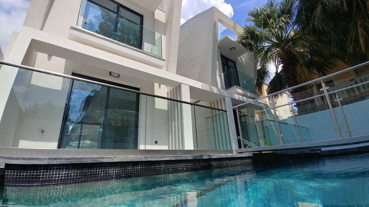 Opensky Lux Apartment Kallithea  Ngoại thất bức ảnh