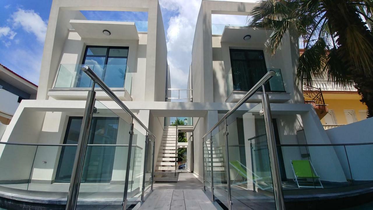 Opensky Lux Apartment Kallithea  Ngoại thất bức ảnh
