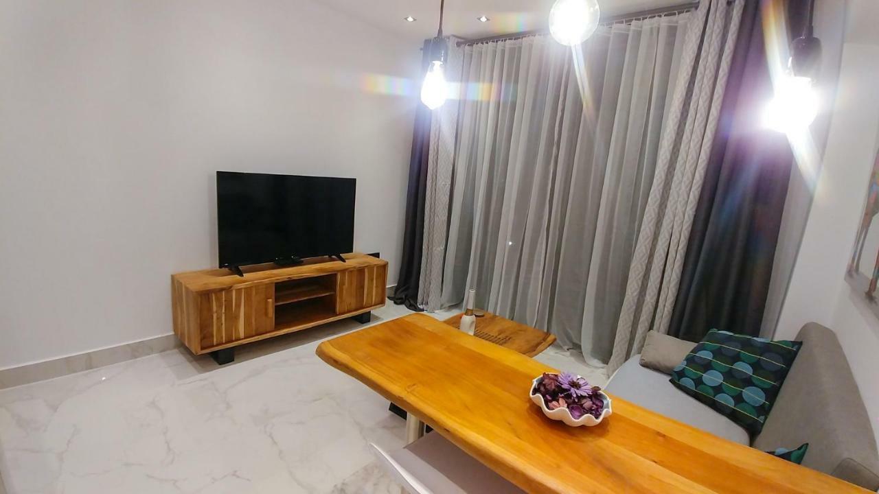 Opensky Lux Apartment Kallithea  Ngoại thất bức ảnh