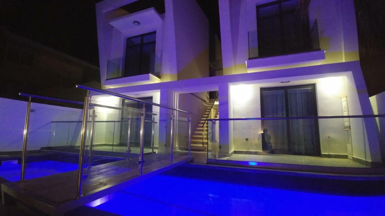 Opensky Lux Apartment Kallithea  Ngoại thất bức ảnh