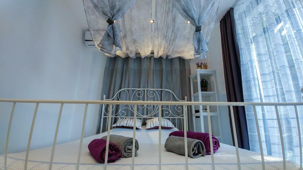 Opensky Lux Apartment Kallithea  Ngoại thất bức ảnh
