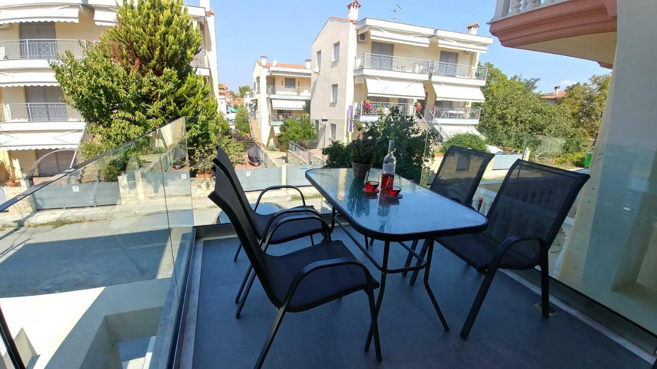 Opensky Lux Apartment Kallithea  Ngoại thất bức ảnh